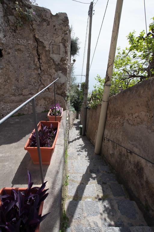Willa A Casa Di Laura Amalfi Zewnętrze zdjęcie