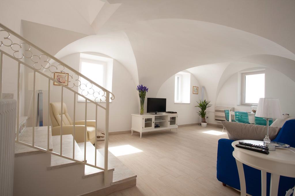 Willa A Casa Di Laura Amalfi Zewnętrze zdjęcie